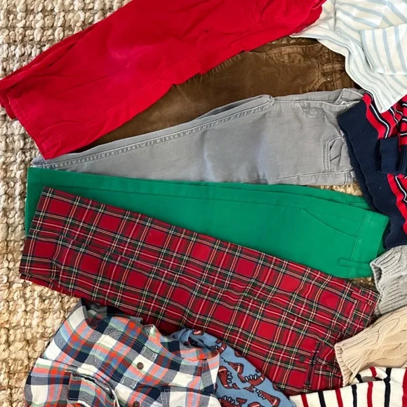 Lots of boy clothes size 4 - Picture 6 of 8